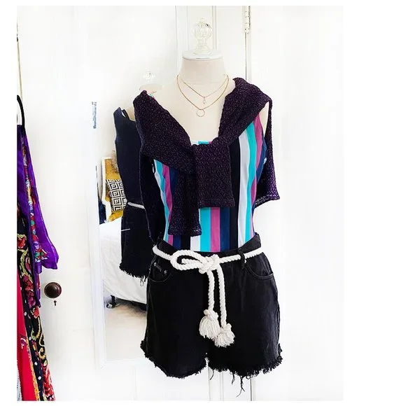 Vintage [ CALVIN KLEIN JEANS ] Cut Off Denim Shorts - Picture 2 of 8